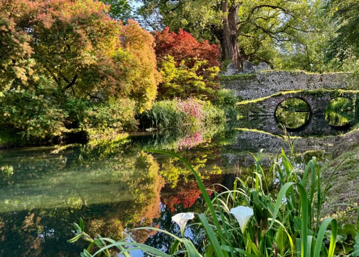 Oasi urbane, memorie storiche e visioni d’arte nei giardini “segreti”